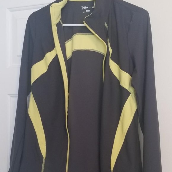 Xersion Jacket Performance Wear Womens Small Gray and Yellow - Picture 2 of 7